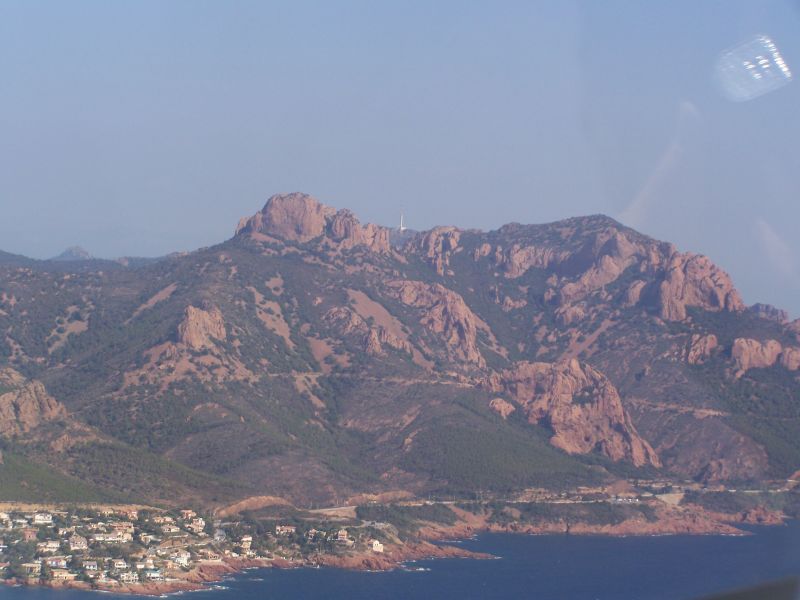 gal/Vacances/La_Cote_d_Azur_Vue_du_Ciel/Grasse2007 124.jpg
